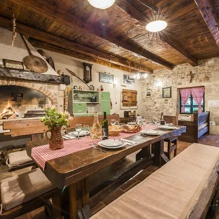 Sisman Villa Donji Zemunik
