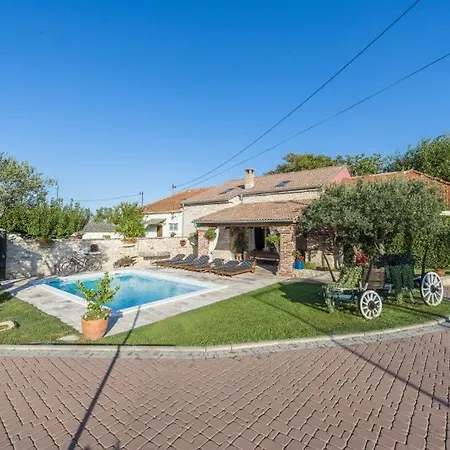 Sisman Villa Donji Zemunik